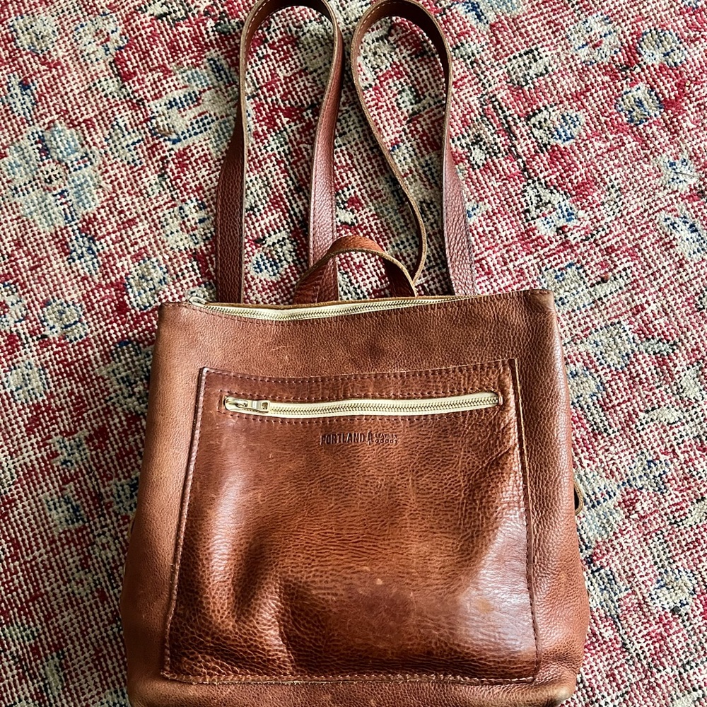 Portland Leather Nutmeg Tote Backpack
